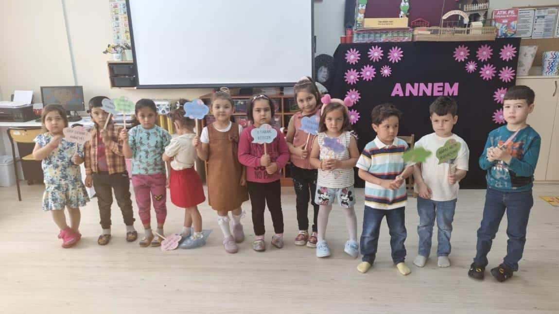 Anneler Günü Etkinliği